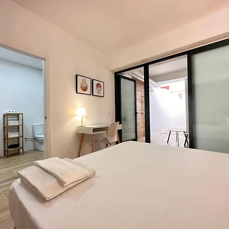 & Ayora Apartment