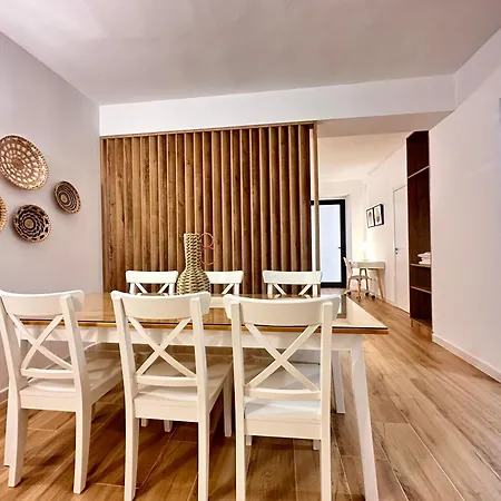Apartament & Ayora